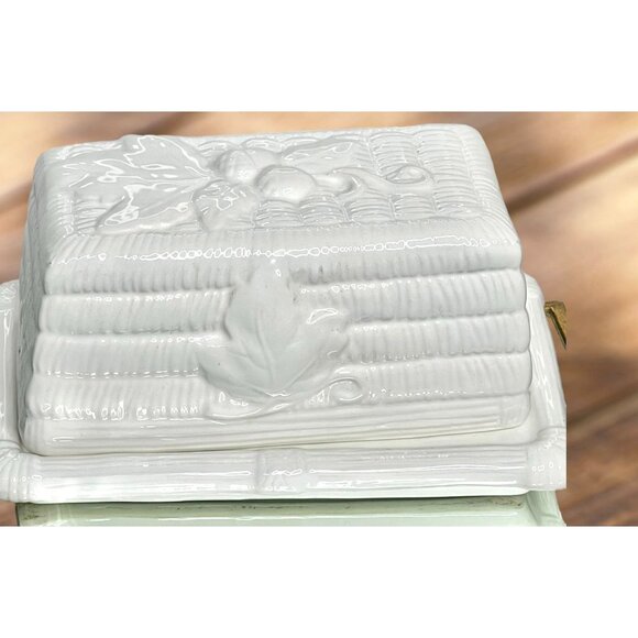 Applause Ceramic 1/4 Lb Covered Butter Dish With Lid - Picture 12 of 13